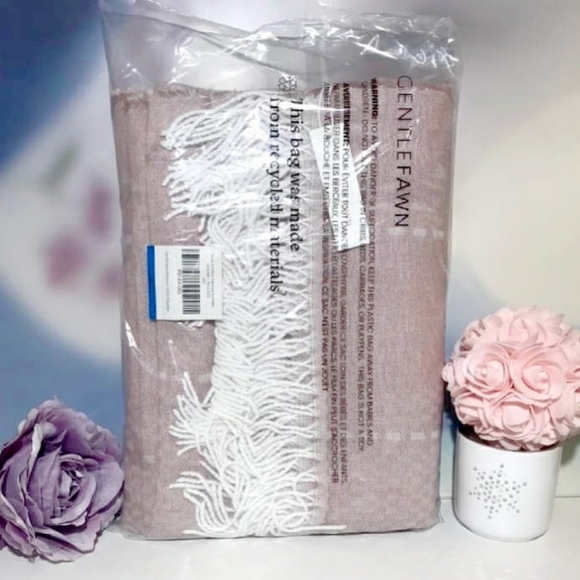 Gentle Fawn M/L Hermosa Kimono Cover-up Scarf Shawl Wrap PINK w Fringe *BNIP - Picture 11 of 16